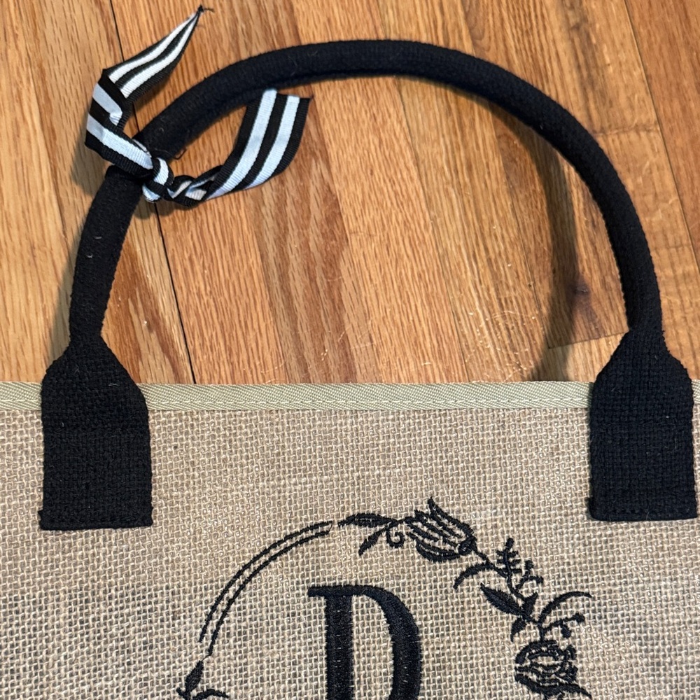 Custom Printed “D” Black and Tan Tote Bag - Picture 6 of 6